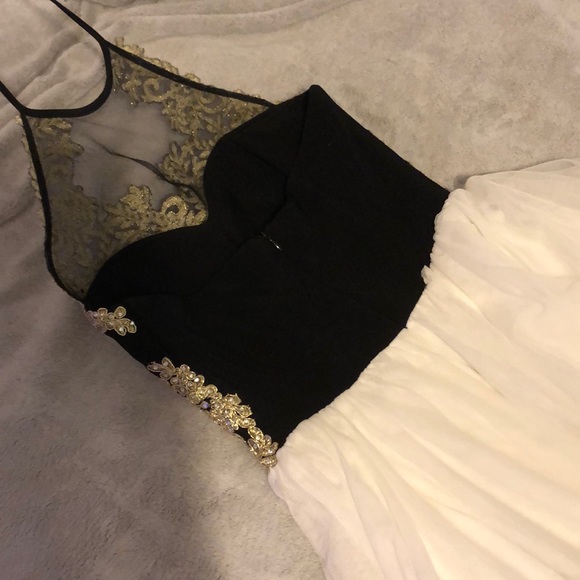 homecoming dress - Picture 4 of 7